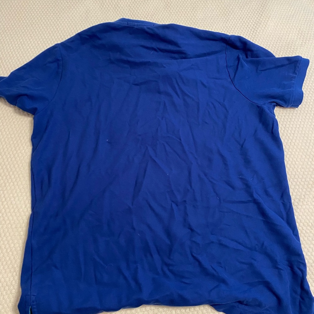 Excellent condition with no stains or flaws